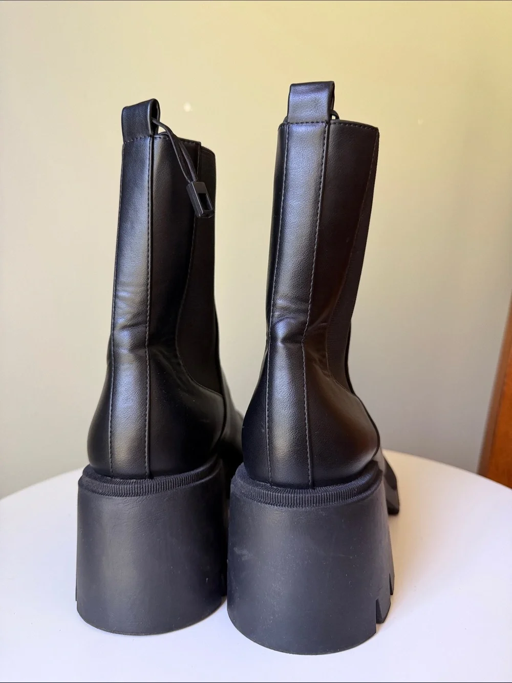 Zara Chunky Chelsea Boots Black Lug Sole Platform Ankle Boots EU 39 US 8.5